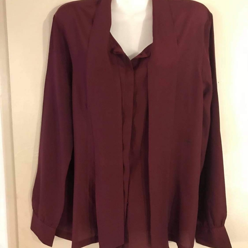 Spiegel size 16 burgundy shirt